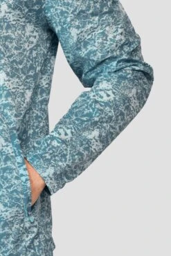 Alto Printed Jacket - Moonstone/Steel Blue -Sports Clothing Store ALTO PRINTED JACKET MOONSTONE STEEL BLUE sleeve detail