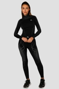 Contour Seamless 1/4 Zip - Black/Platinum Grey -Sports Clothing Store ContourSeamless1 4Zip Black PlatinumGrey FullFront