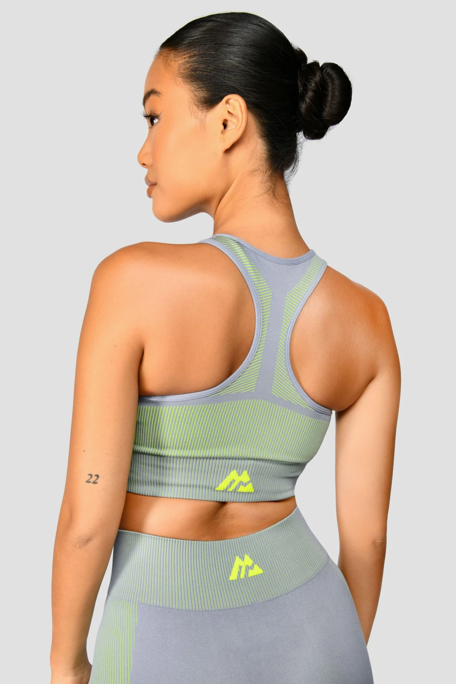 Energy 2.0 Seamless Bra Top - Cadet Grey/OG Neon 2 Energy 2.0 Seamless Bra Top - Cadet Grey/OG Neon - Image 2