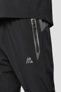 Lumos Woven Pant - Black 10 Lumos Woven Pant - Black -Sports Clothing Store LumosPants Black pocketdetail2