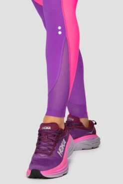 Power Panelled Legging - Electric Purple/Pink -Sports Clothing Store POWERPANELLEDLEGGING ElectricPurple Pink detail