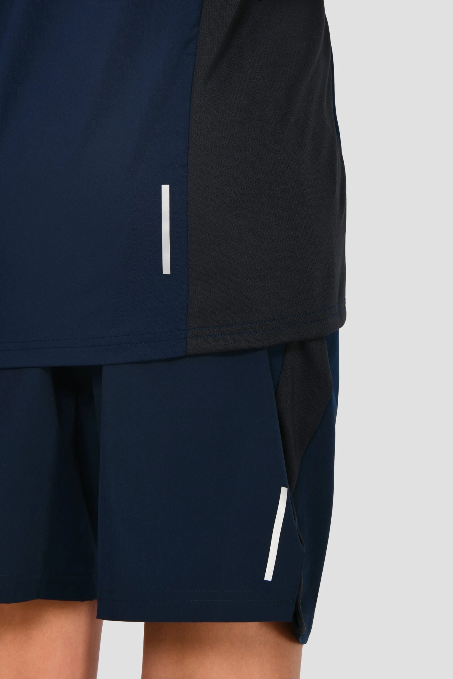 Junior Sprint T-Shirt - Midnight Blue/Space Blue 6 Junior Sprint T-Shirt - Midnight Blue/Space Blue - Image 6