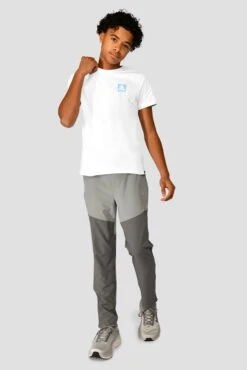 Junior Trail Box T-Shirt - White -Sports Clothing Store TRAIL BOX TEE WHITE front