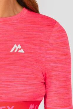Trail Icon Long Sleeve Crop - Neon Pink/Red -Sports Clothing Store TRAIL ICON LS CROP NEON PINK MAGENTA PINK PUNCH SHOCKING PINK FIESTA RED logo detail