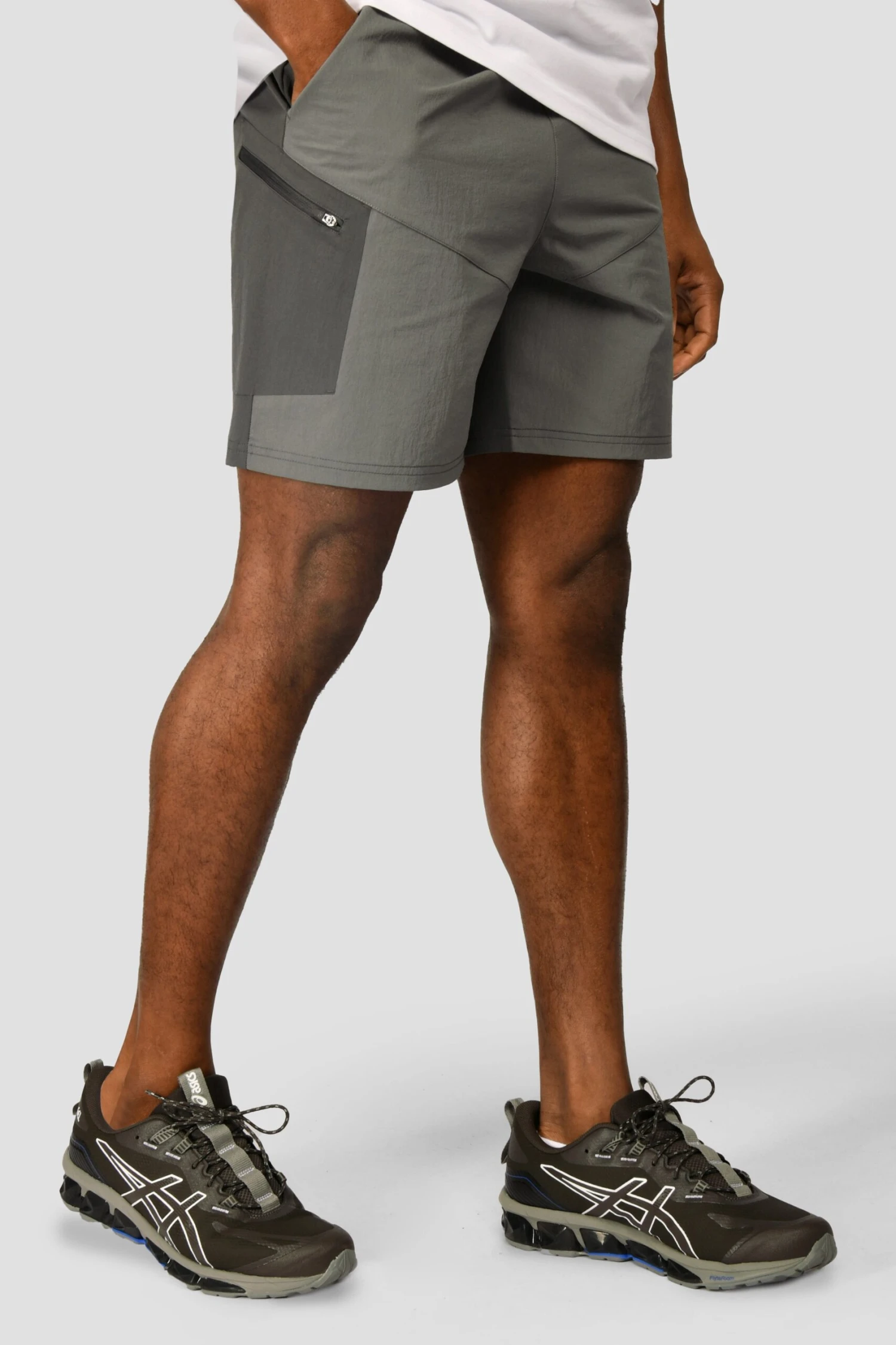 Ultra Woven Short - Cement Grey/Jet Grey 2 Ultra Woven Short - Cement Grey/Jet Grey - Image 2